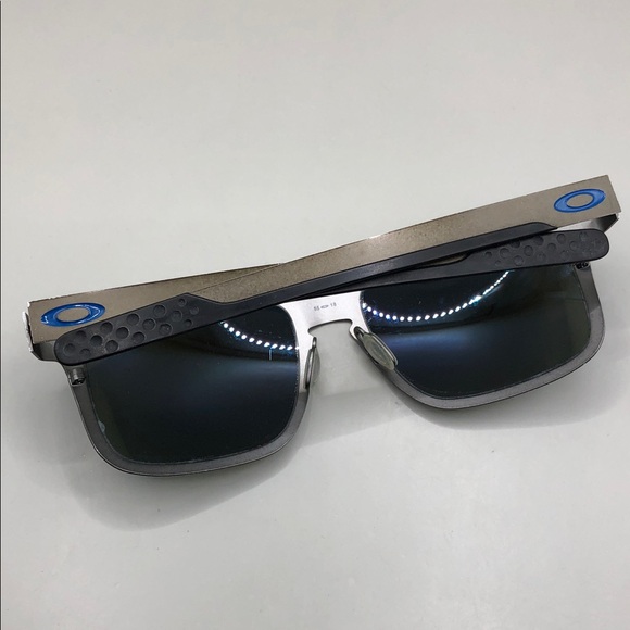 Oakley Holbrook Metal Sunglasses OO4123-0755 Sapphire Lens Gunmetal Frame - Picture 4 of 11